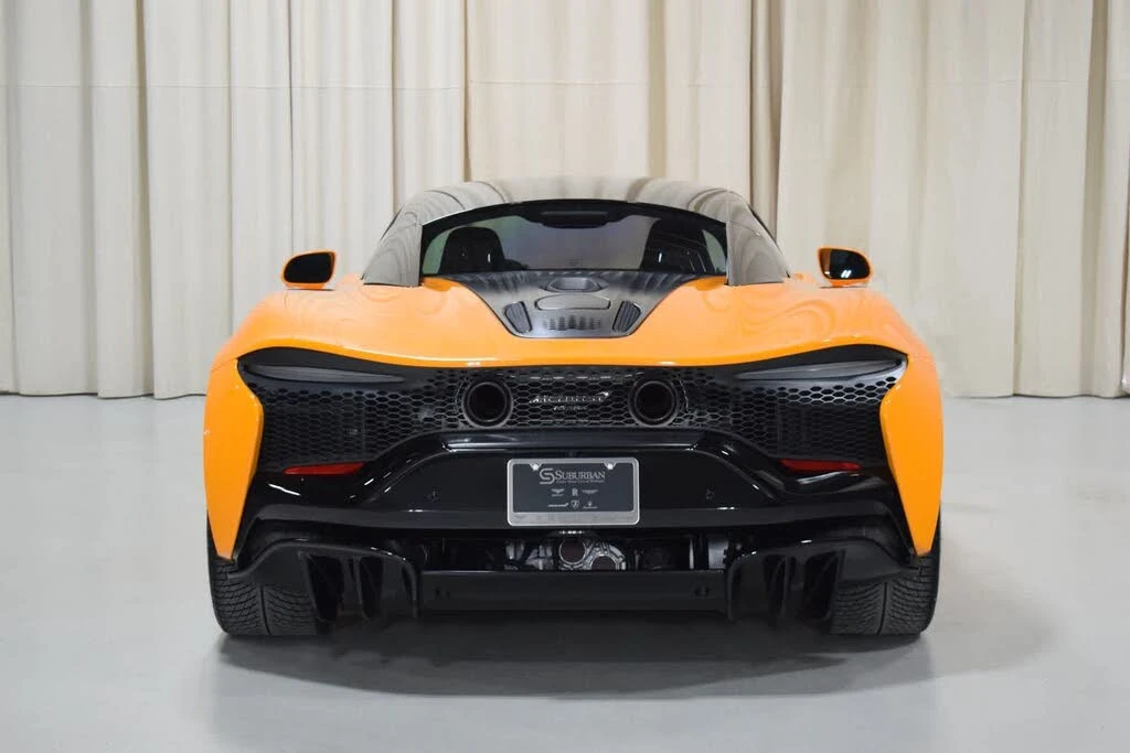2024 McLaren Artura - Image 12 of 31