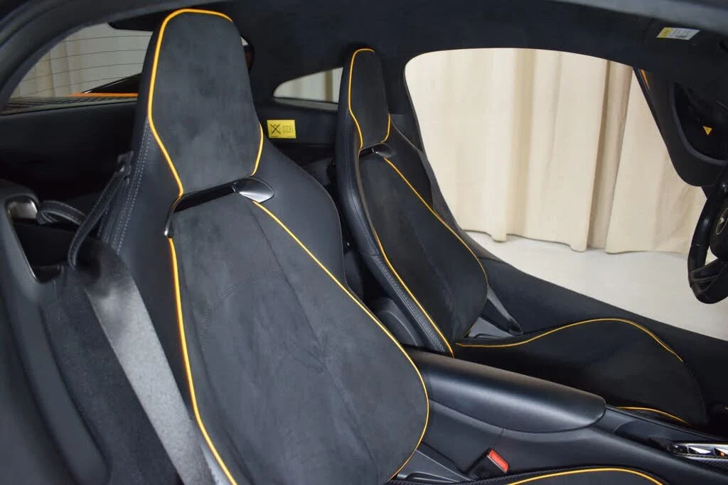 2024 McLaren Artura - Image 17 of 31