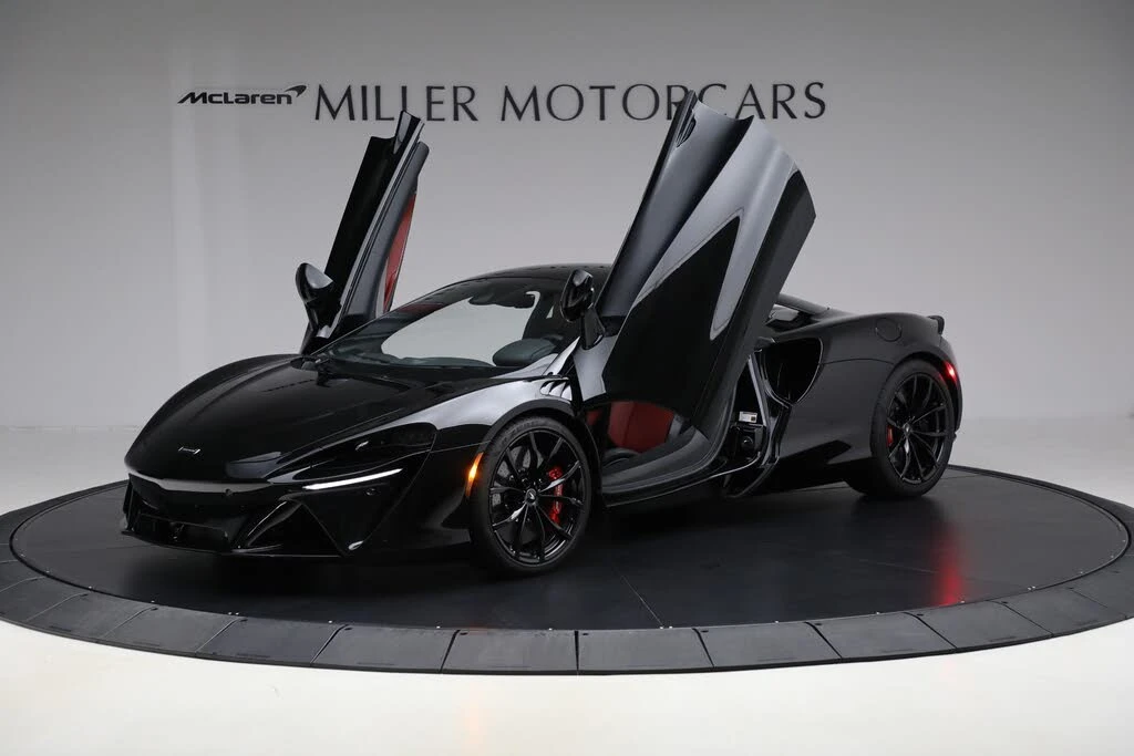 2024 McLaren Artura - Image 14 of 31