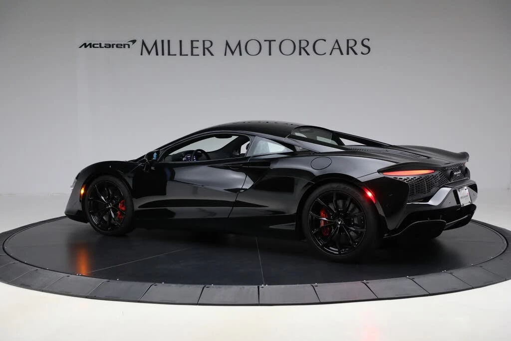 2024 McLaren Artura - Image 4 of 31