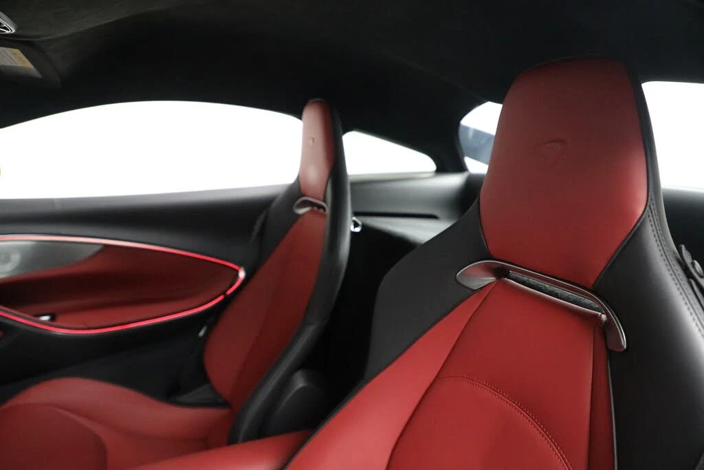 2024 McLaren Artura - Image 29 of 31