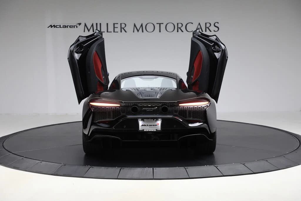 2024 McLaren Artura - Image 17 of 31