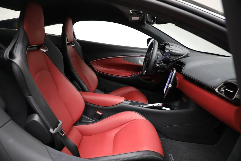 2024 McLaren Artura - Image 25 of 31