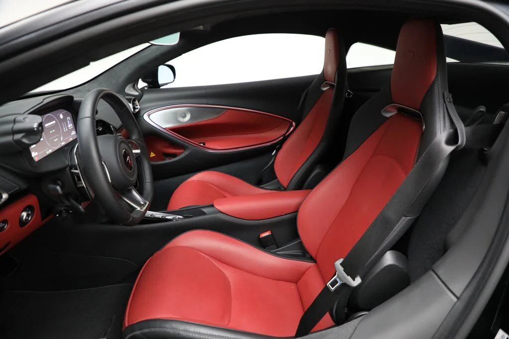 2024 McLaren Artura - Image 22 of 31