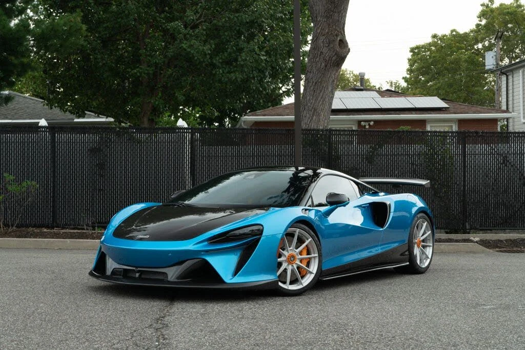 2024 McLaren Artura - Image 4 of 31