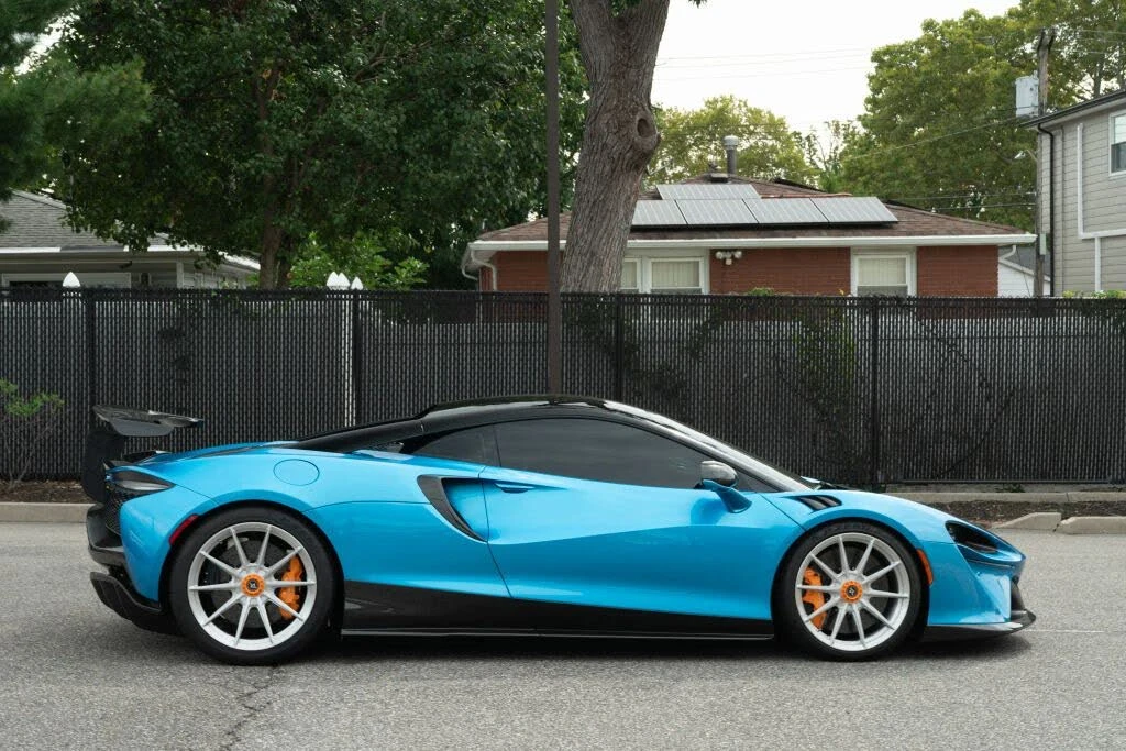 2024 McLaren Artura - Image 12 of 31