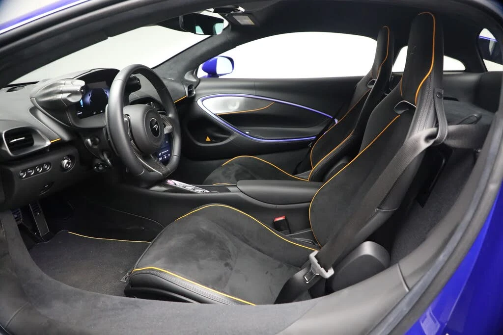 2024 McLaren Artura - Image 22 of 31