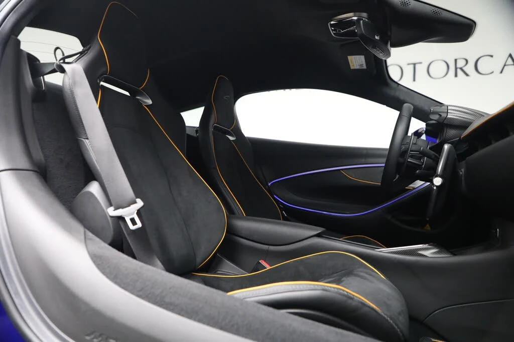 2024 McLaren Artura - Image 24 of 31
