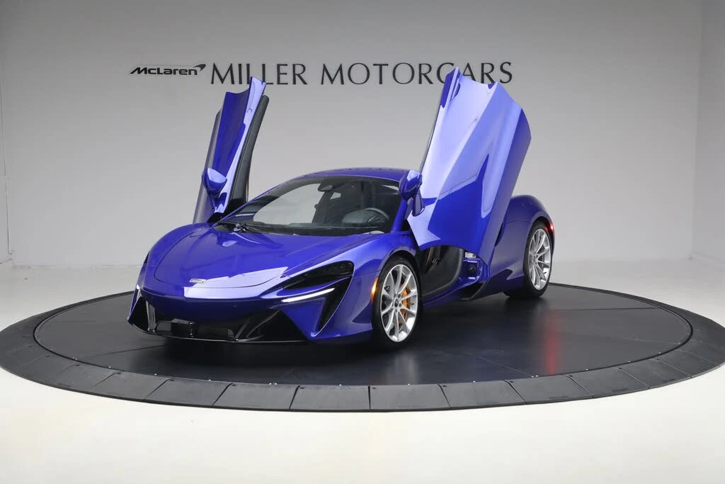 2024 McLaren Artura - Image 14 of 31