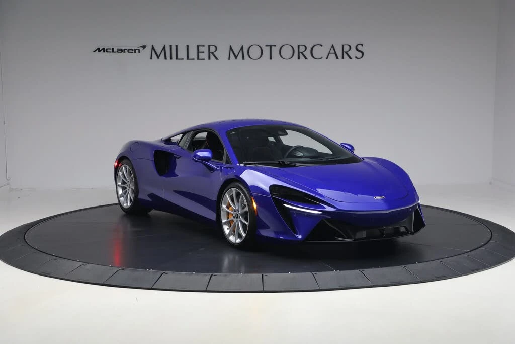 2024 McLaren Artura - Image 11 of 31
