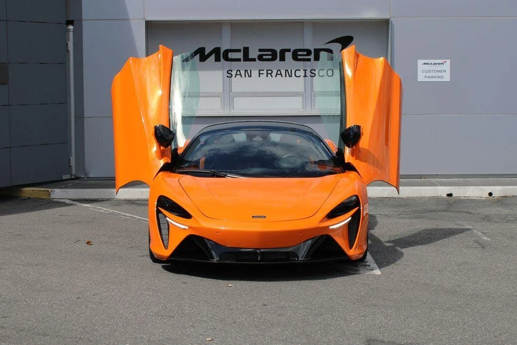 2024 McLaren Artura - Image 20 of 31