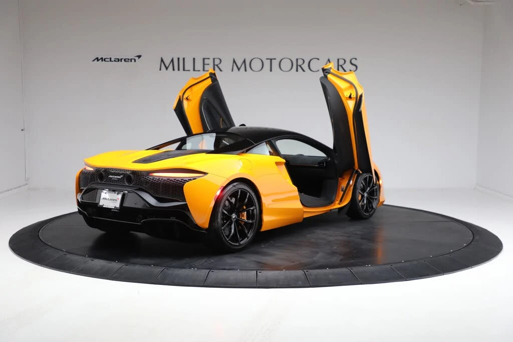 2024 McLaren Artura - Image 20 of 31