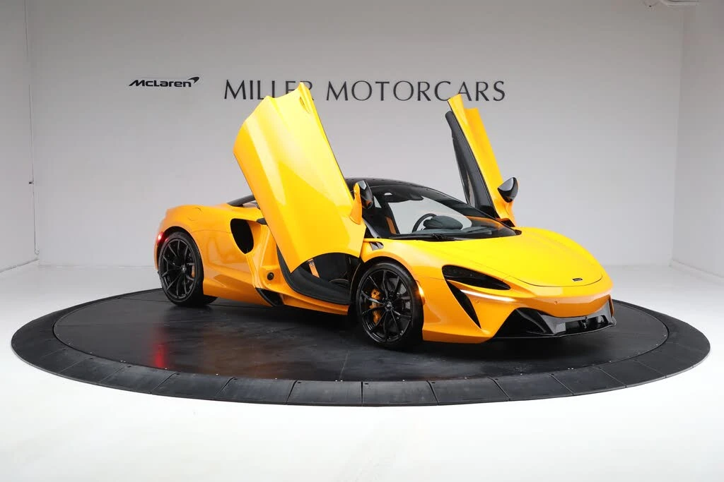 2024 McLaren Artura - Image 22 of 31