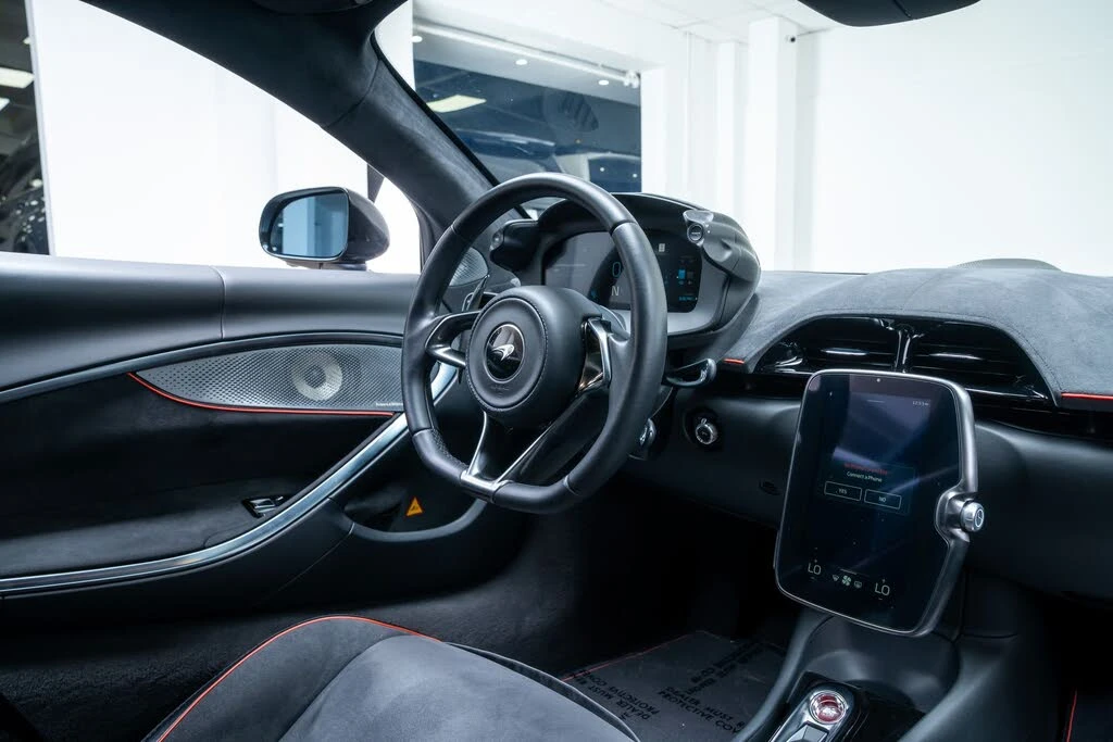 2024 McLaren Artura - Image 20 of 31