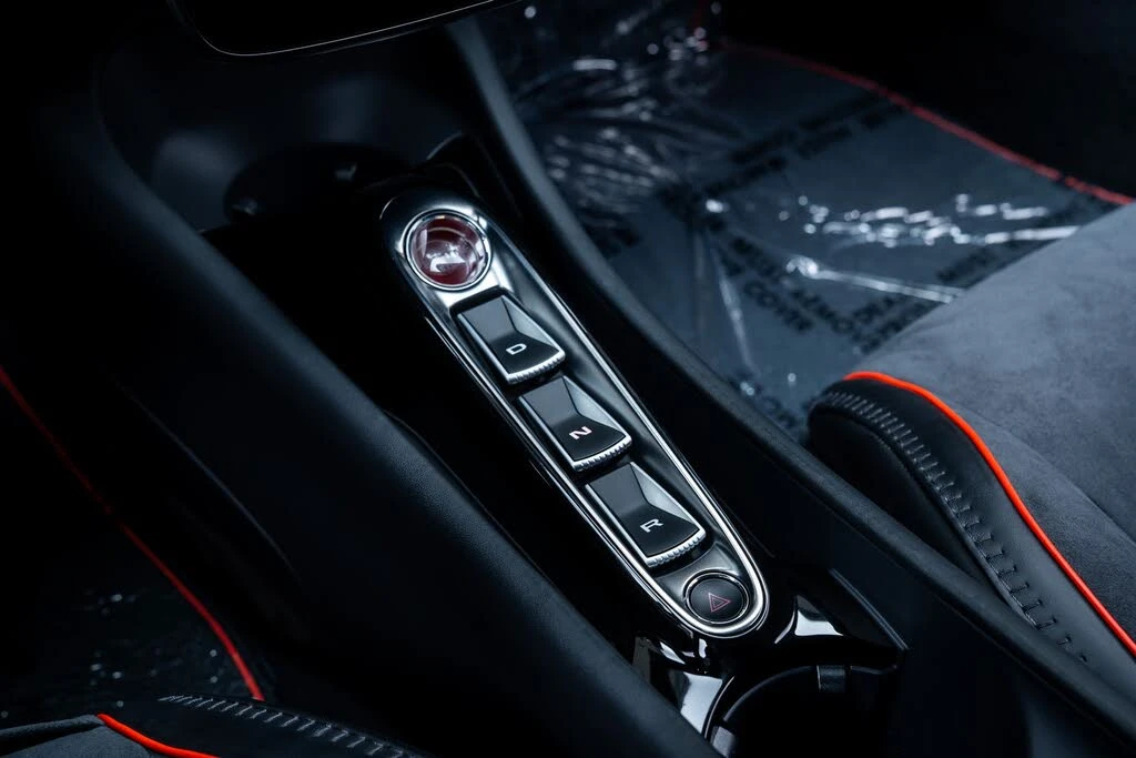 2024 McLaren Artura - Image 22 of 31