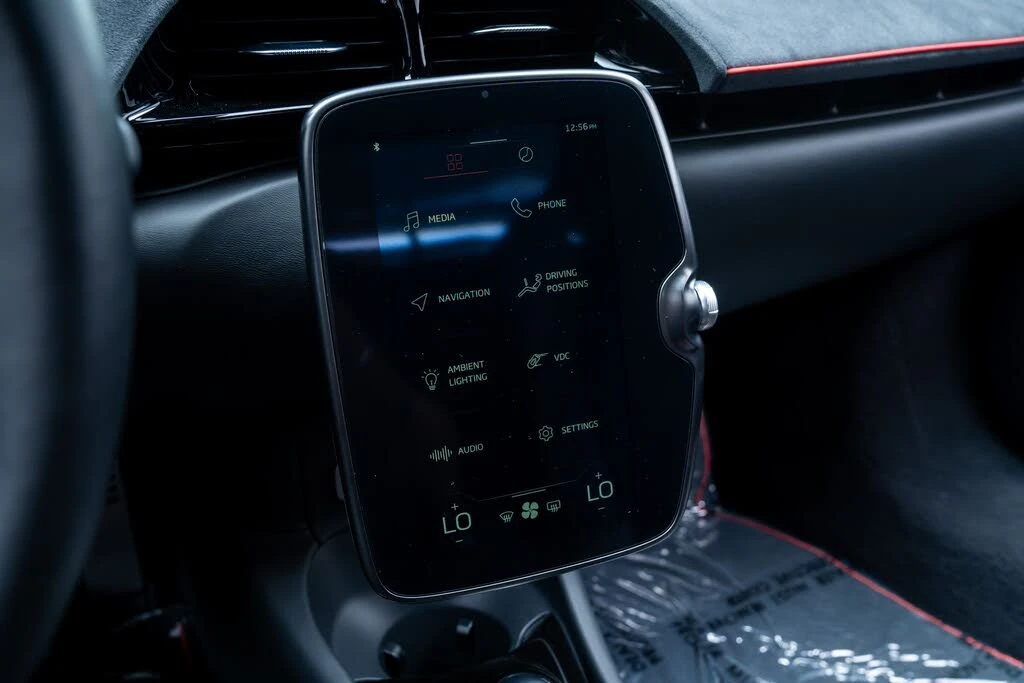 2024 McLaren Artura - Image 26 of 31