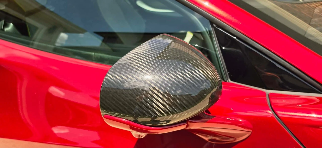 2024 McLaren Artura - Image 15 of 31