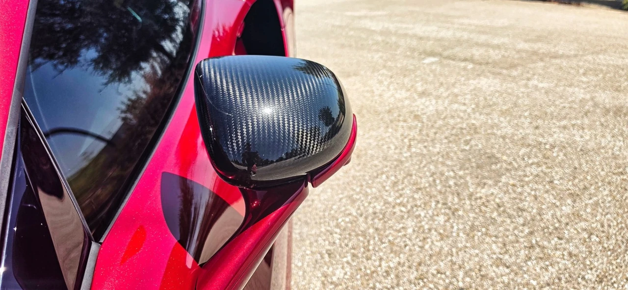 2024 McLaren Artura - Image 28 of 31
