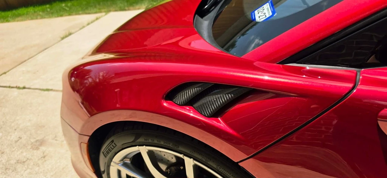2024 McLaren Artura - Image 9 of 31