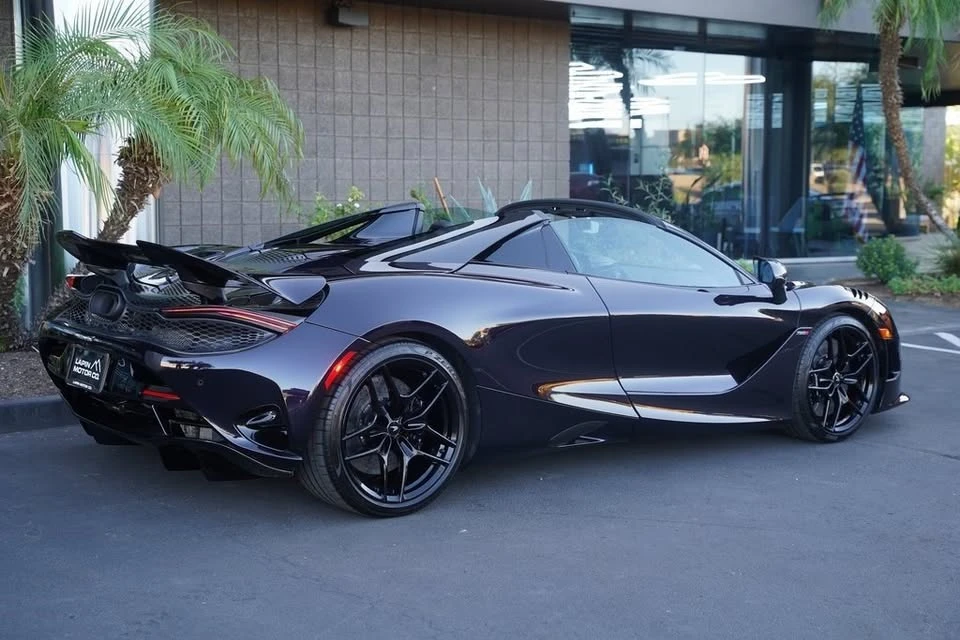 2024 McLaren 750S - Image 10 of 19