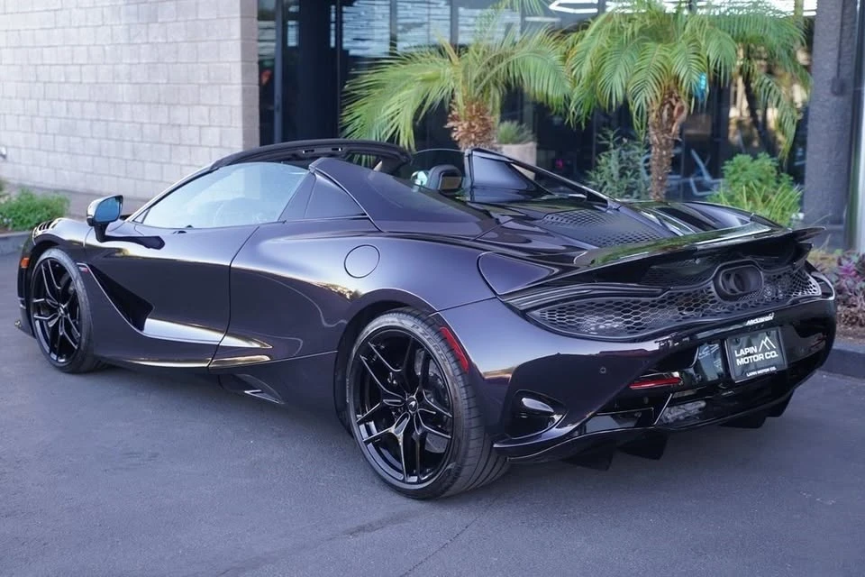 2024 McLaren 750S - Image 8 of 19
