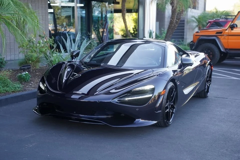 2024 McLaren 750S - Image 2 of 19