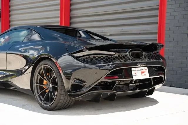 2024 McLaren 750S - Image 8 of 20