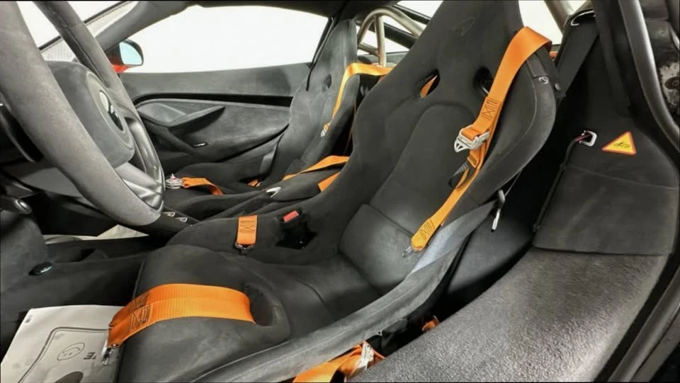 2024 McLaren 750S Coupe - Image 10 of 18