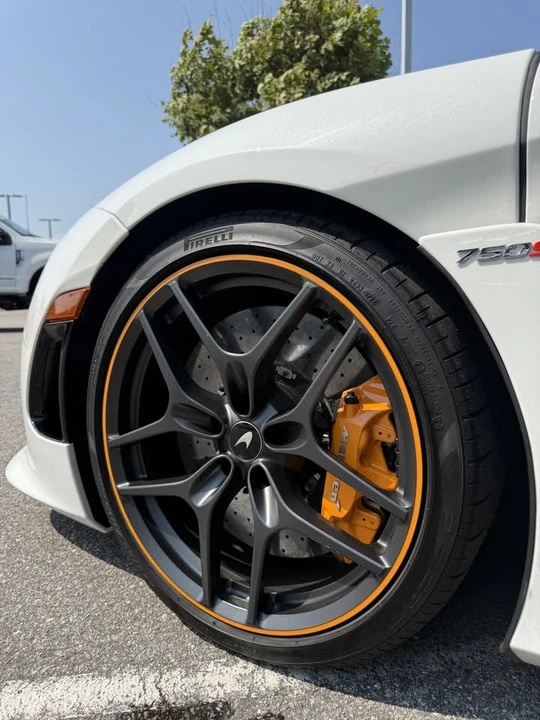 2024 McLaren 750S - Image 10 of 19