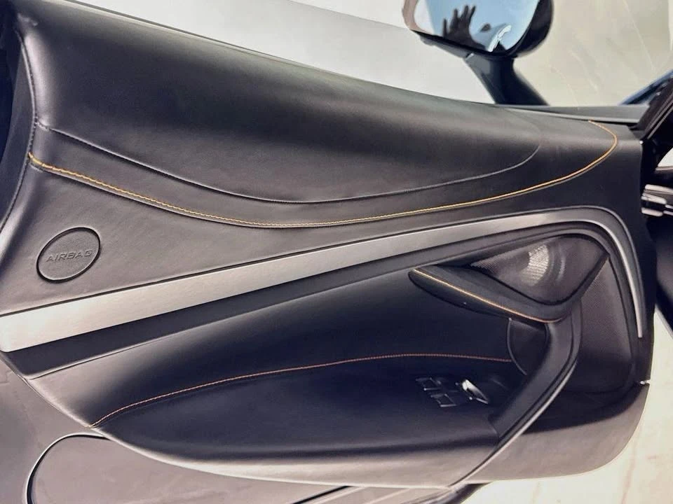 2024 McLaren 750S - Image 9 of 16