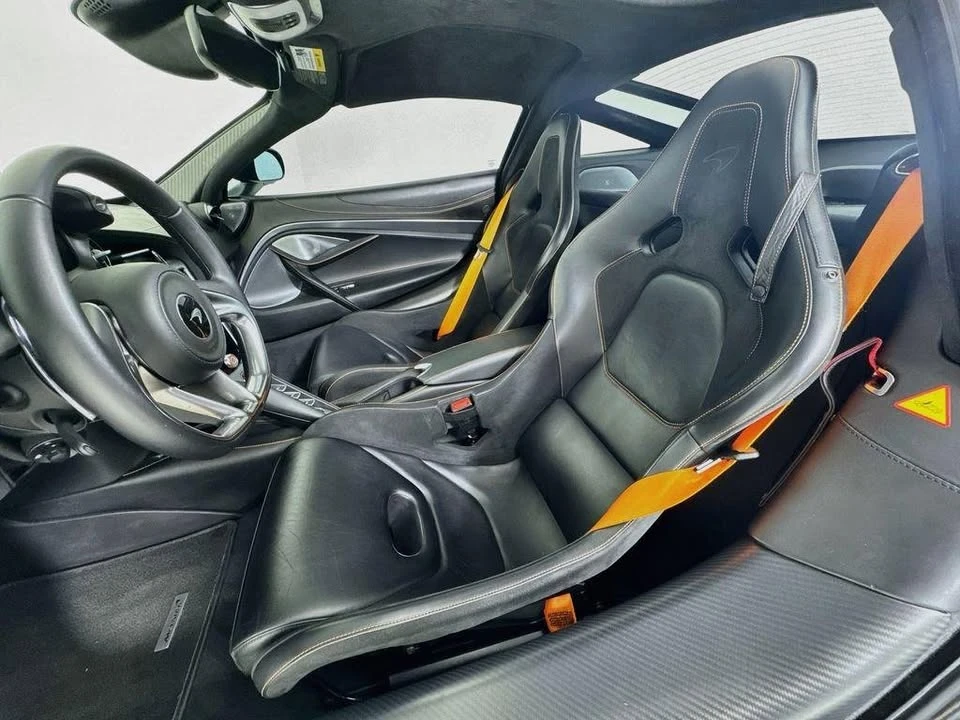 2024 McLaren 750S - Image 15 of 16