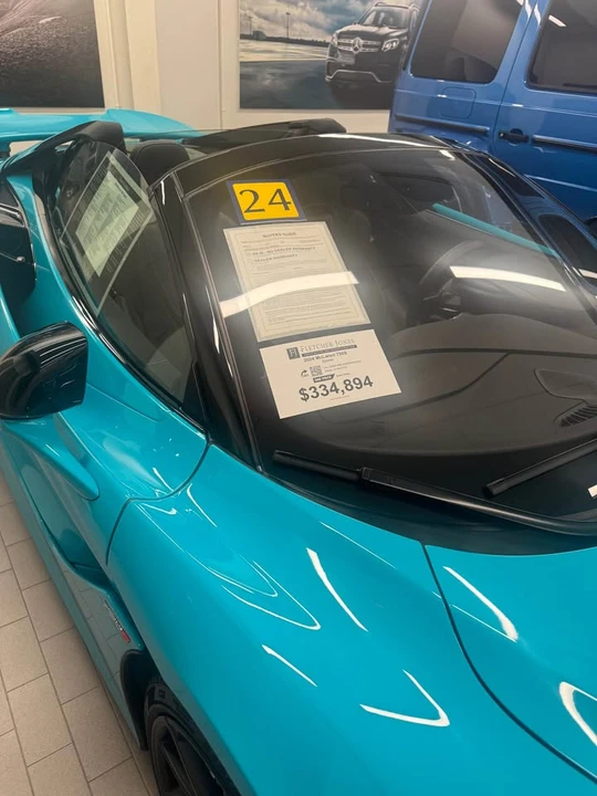 2024 McLaren 750S Spider - Image 9 of 14