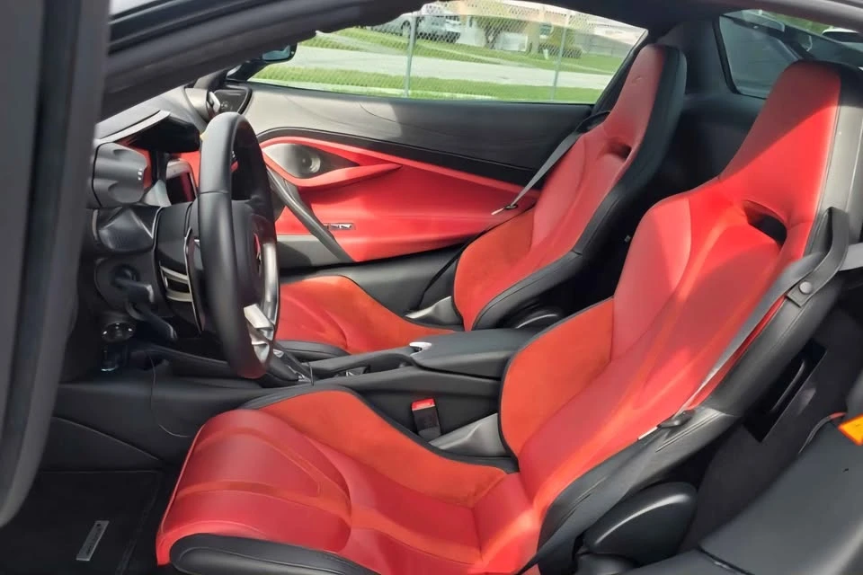 2024 McLaren 750S Spider - Image 6 of 8