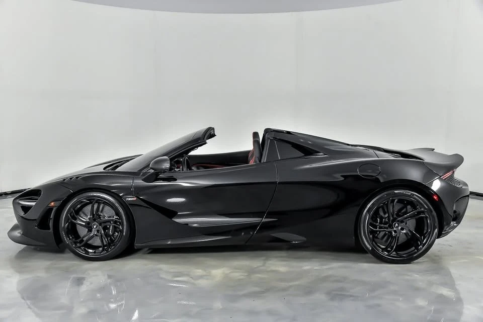 2024 McLaren 750S Spider - Image 9 of 20