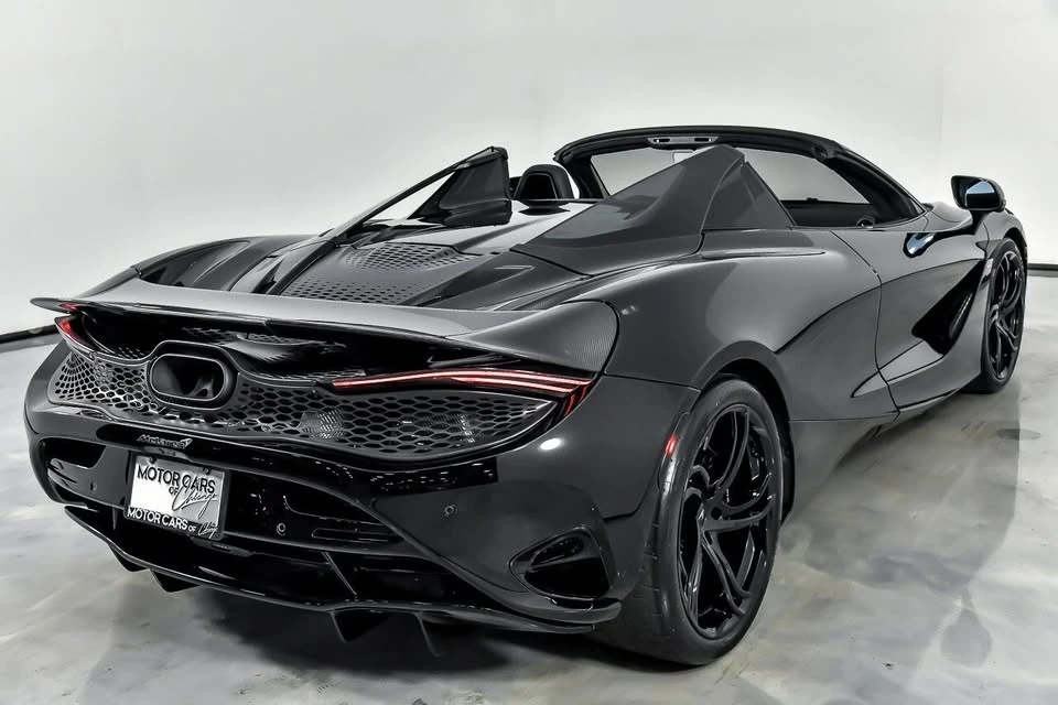 2024 McLaren 750S Spider - Image 13 of 20
