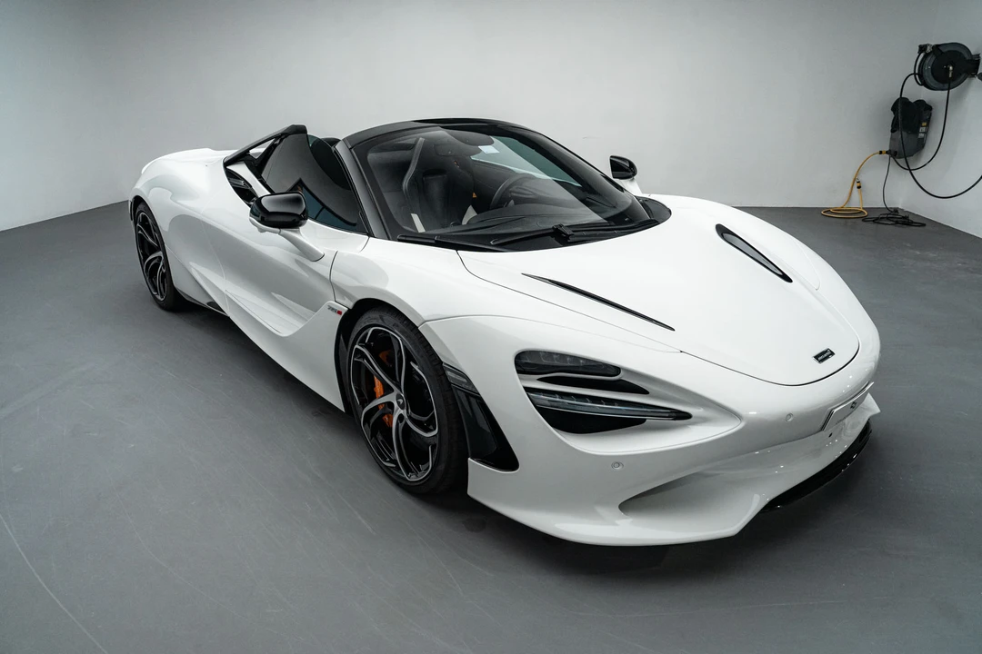 2024 McLaren 750S Spider - Image 21 of 31