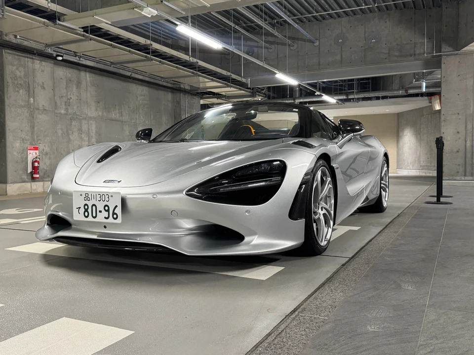 2024 McLaren 750S Spider - Image 16 of 31