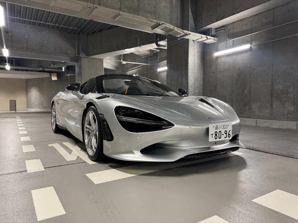2024 McLaren 750S Spider - Image 20 of 31