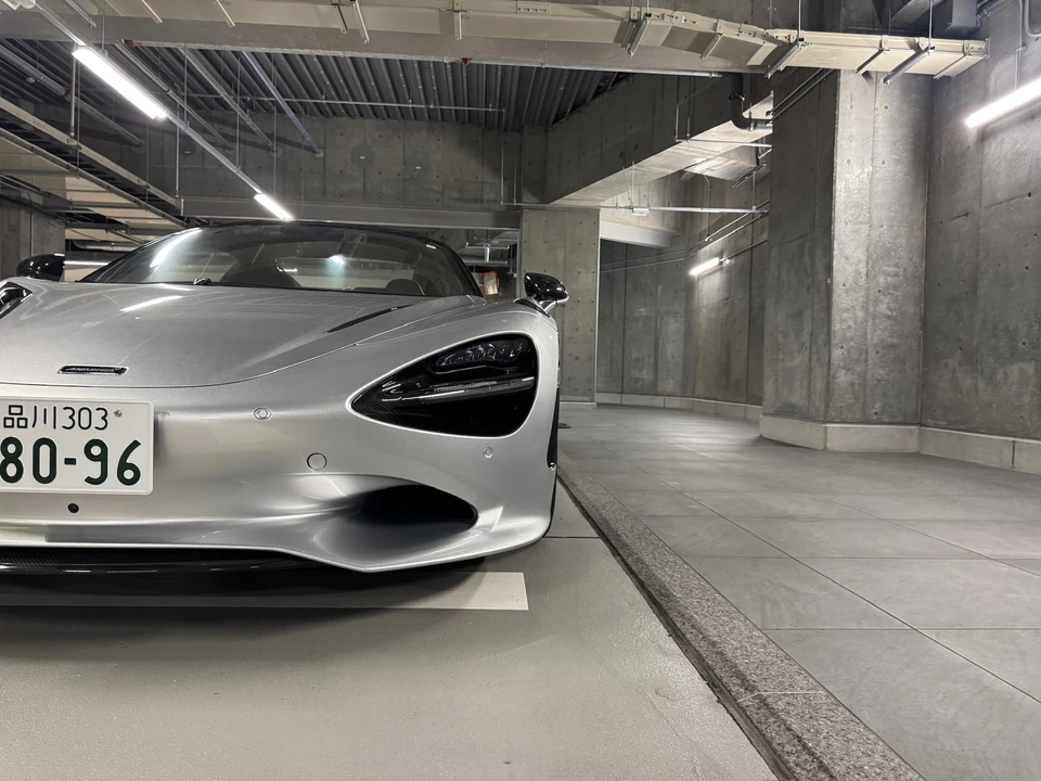 2024 McLaren 750S Spider - Image 24 of 31