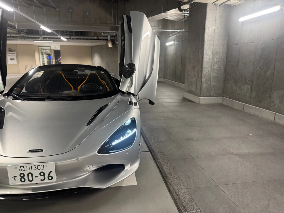 2024 McLaren 750S Spider - Image 25 of 31