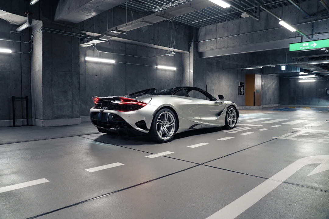 2024 McLaren 750S Spider - Image 4 of 31