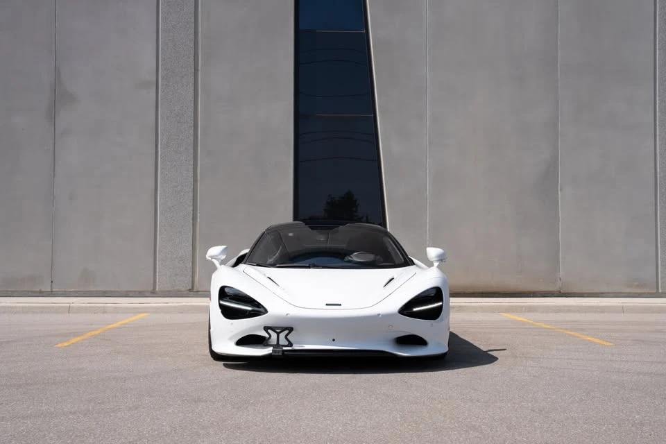 2024 McLaren 750S Spider - Image 5 of 13