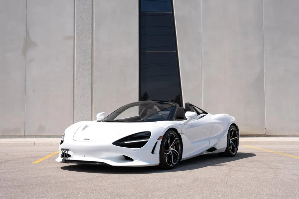 2024 McLaren 750S Spider - Image 4 of 13