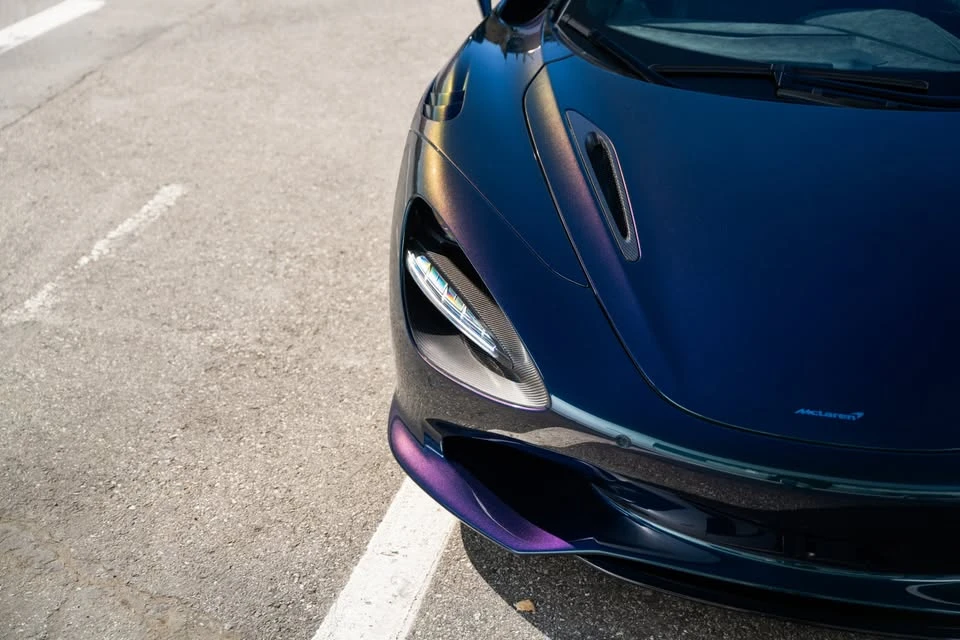 2024 McLaren 750S - Image 17 of 18