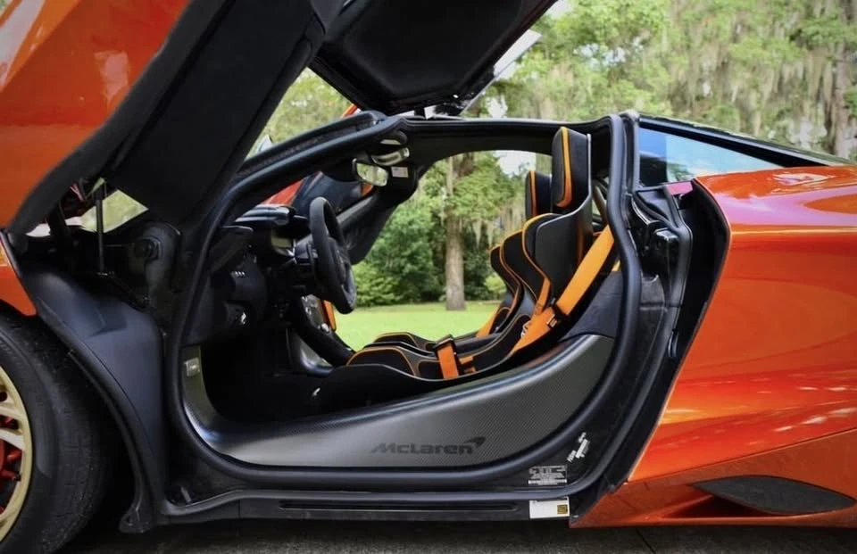 2024 McLaren 750S - Image 6 of 10