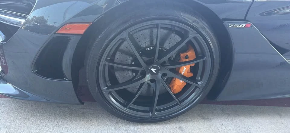 2024 McLaren 750S - Image 7 of 7