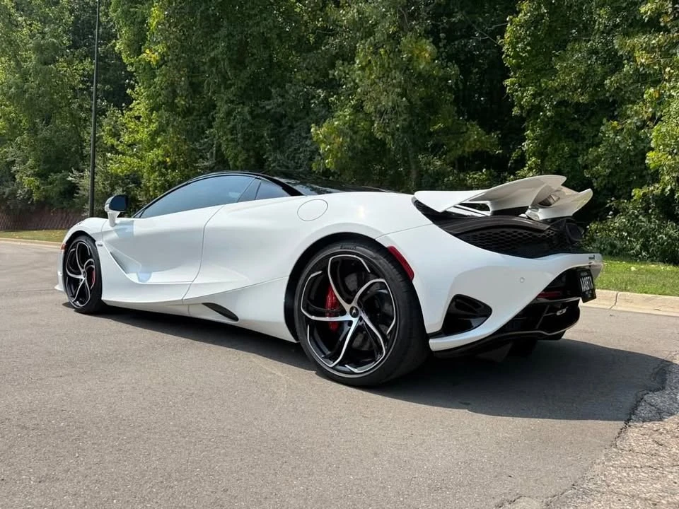 2024 McLaren 750S - Image 10 of 20