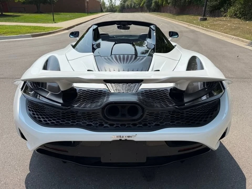 2024 McLaren 750S - Image 14 of 20
