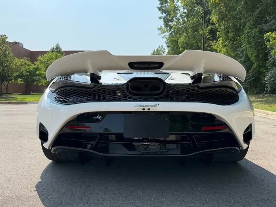 2024 McLaren 750S - Image 13 of 20