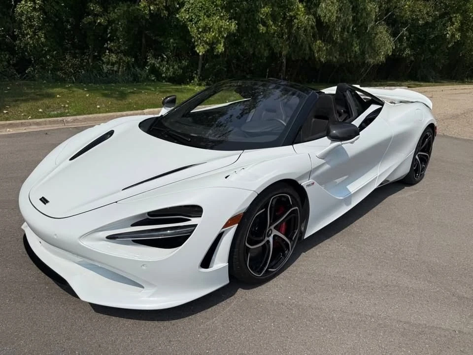 2024 McLaren 750S - Image 2 of 20